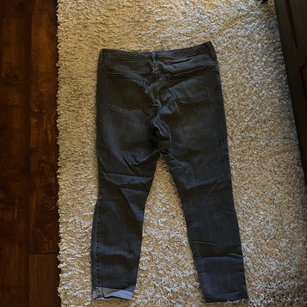 Target- Universal Thread jeans - Picture 5 of 7